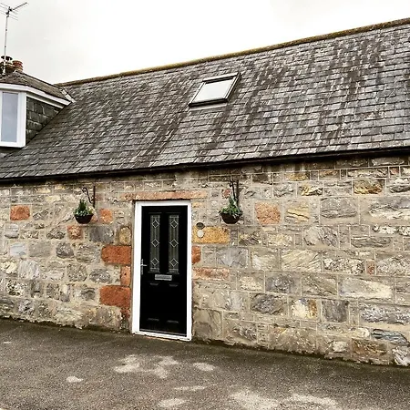 Islas Cottage, A Home In The Heart Of Speyside Dufftown Exterior photo